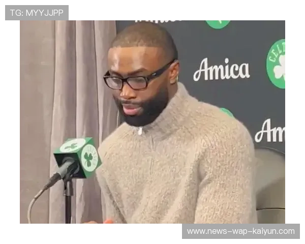 杰伦·布朗26分钟疯狂表现:35+5+5,赛场直授本场MVP的最佳荣誉 杰伦·布朗26分钟疯狂表现:35+5+5,赛场直授本场MVP的最佳荣誉