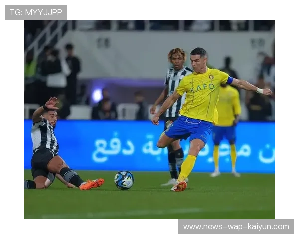 C罗左脚抽射破门，利雅得胜利持续高光