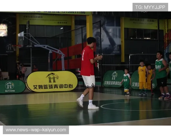 羽毛球青训热潮：基层联赛成人才孵化器